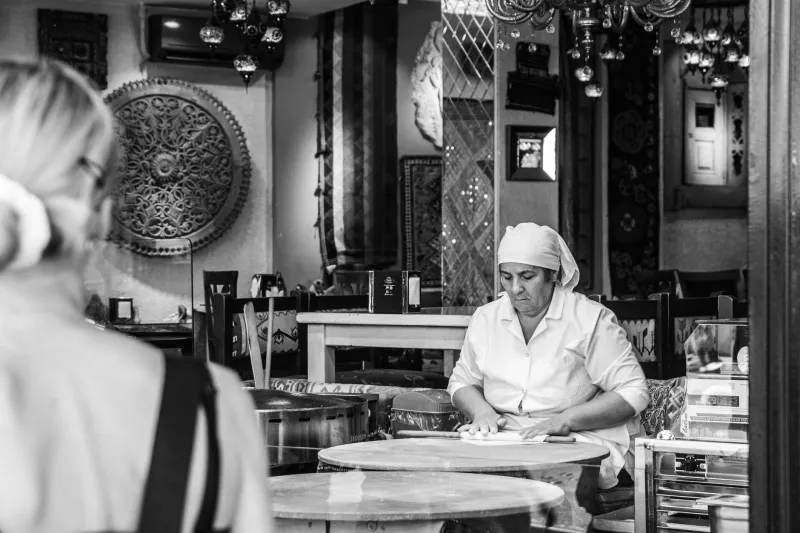 The Bread That Ran on Time: How Afternoon Deliveries Quietly Dictated Dinner in Ataşehir