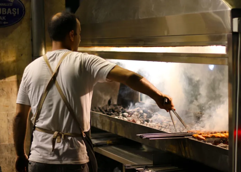 Fire, Smoke, and Something Else Entirely: The Wood-Burning Secrets Behind Ataşehir's Most Unforgettable Food